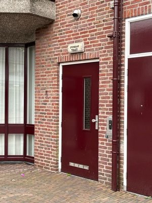 Openbaar toilet gemeentehuis