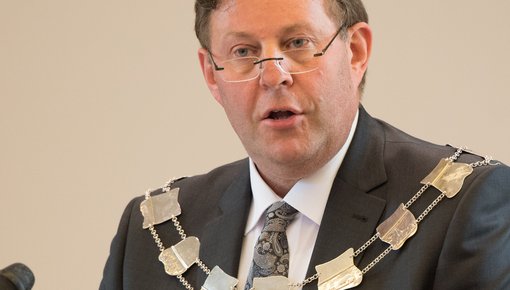 Burgemeester Breunis van de Weerd