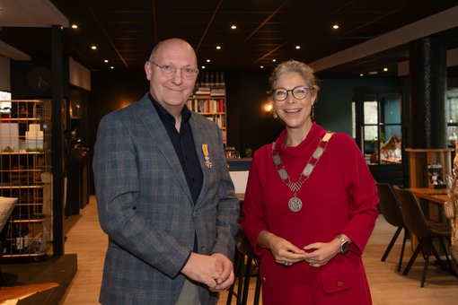 Burgemeester Celine Blom en Martin Mol